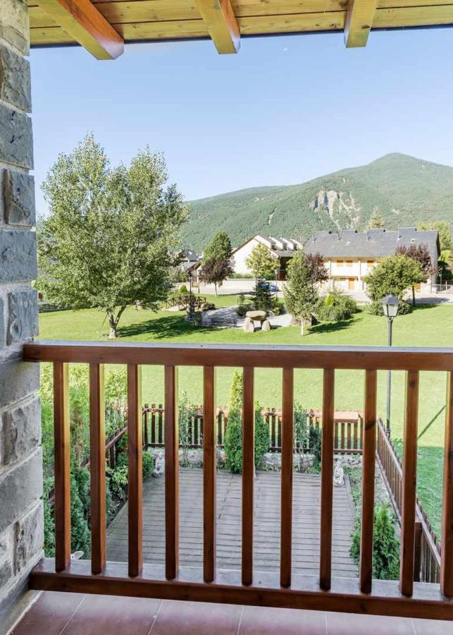 Casa Collarada Confort Villanúa Kültér fotó