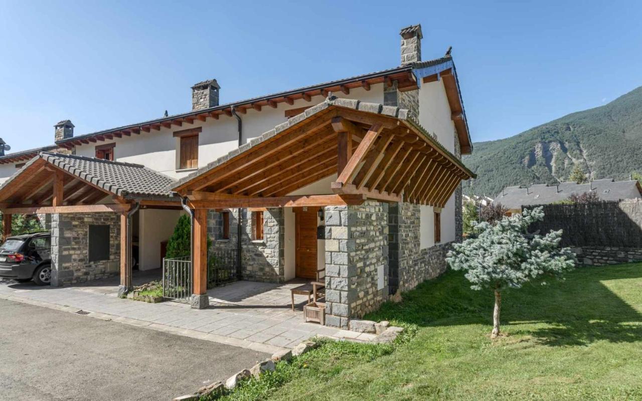 Casa Collarada Confort Villanúa Kültér fotó